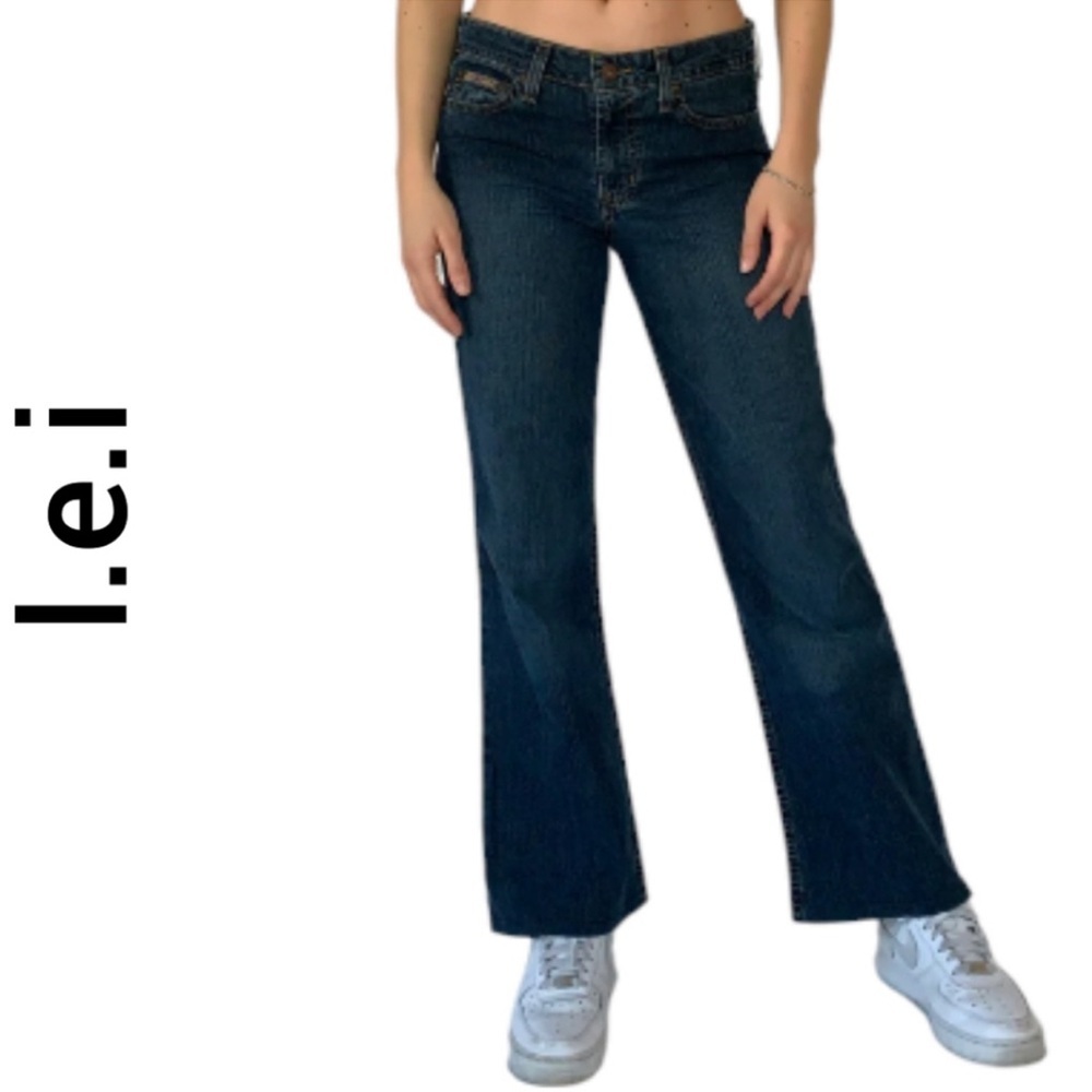 Vintage LEI Women's Classic Dark Blue bootcut Jeans